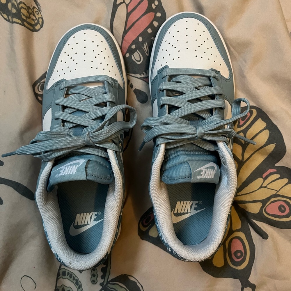 Nike dunk low blue paisley